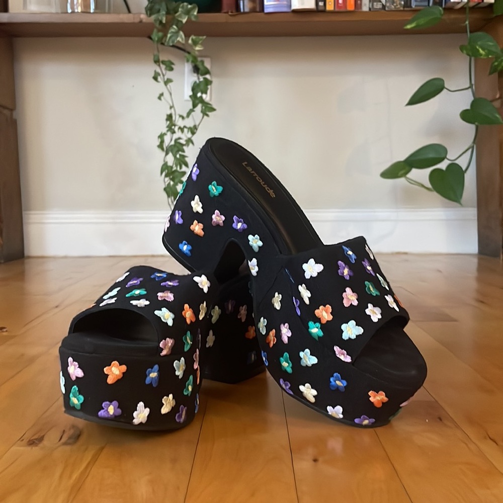 Larroude Miso Platform Sandal — Worn Once